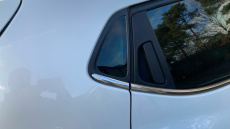 Renault Clio 0.9 TCE 75 Iconic 5dr Petrol Hatchback